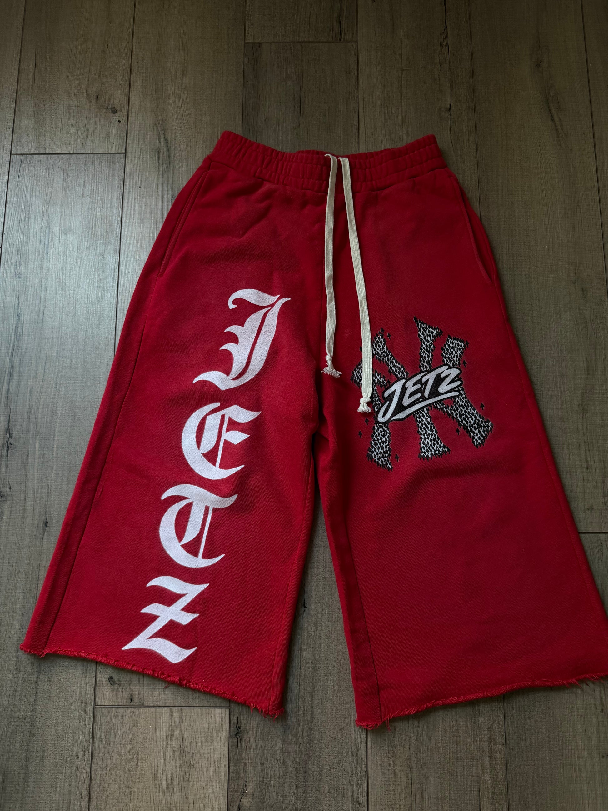 Red 3/4 Shorts
