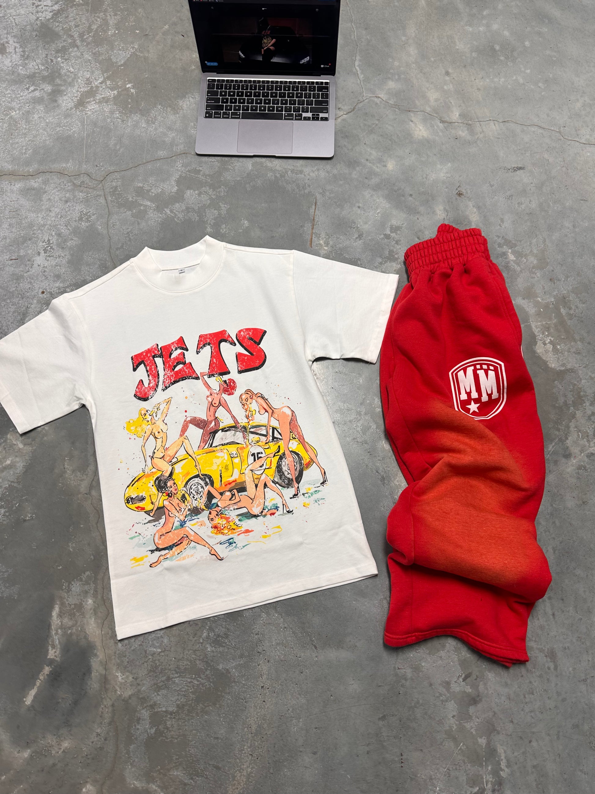 MEMBERS ONLY TEE